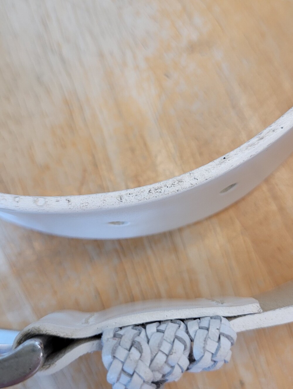 Genuine Leather White Belt Silver Buckle Braided Detail Women's Small - Picture 2 of 5